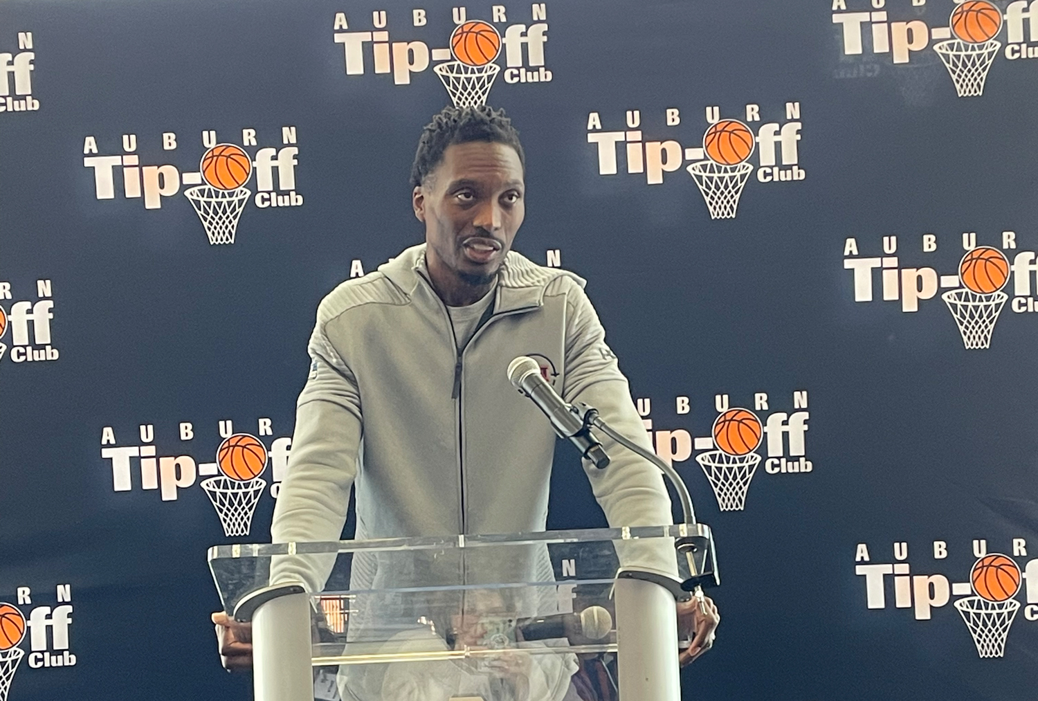 2022-2023: Tip-Off Club #6
